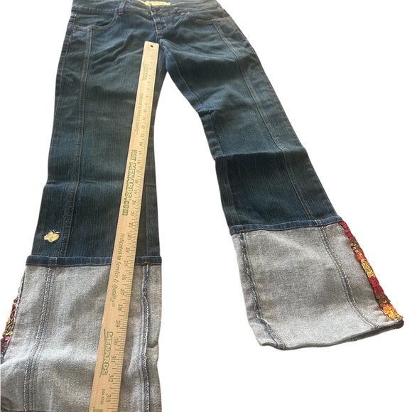 Apple bottoms Blue Denim Women's Jeans size 8 - Picture 4 of 6